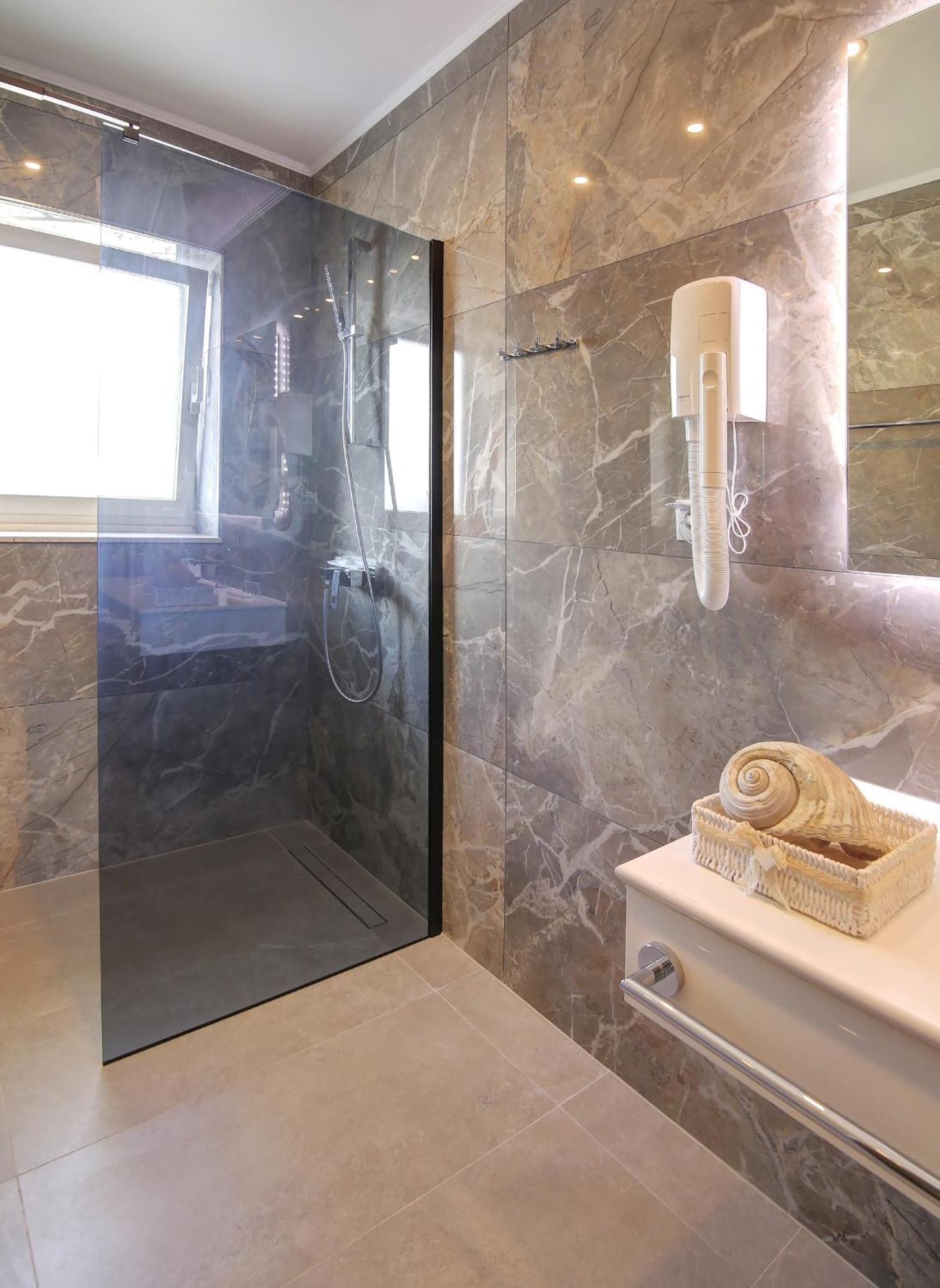 Gjestgiverier Antea 4*